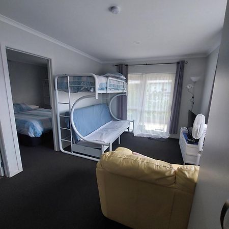 Comfortable 1 Bedroom Perfect For Travelers Or Workers Horotiu Экстерьер фото