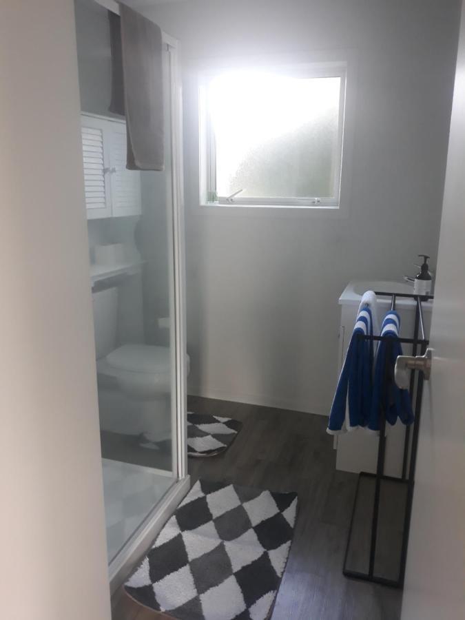 Comfortable 1 Bedroom Perfect For Travelers Or Workers Horotiu Экстерьер фото